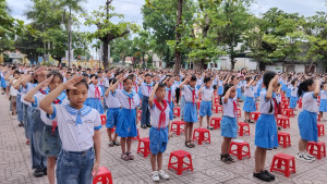 Nghi lễ chào cờ của học sinh