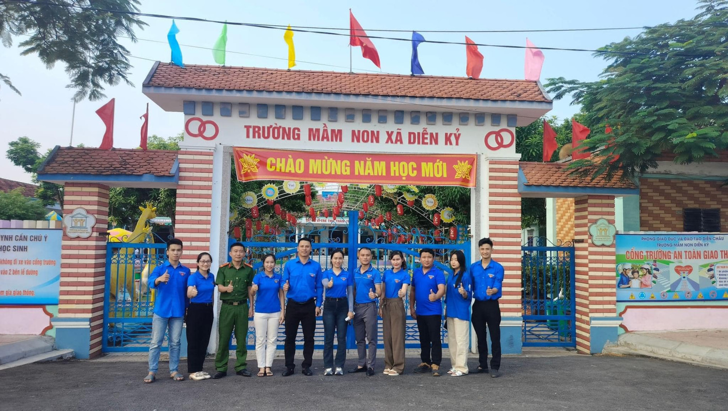 Tâp thể BCH